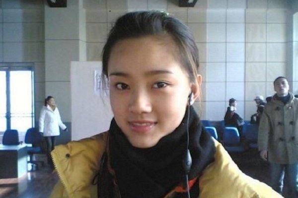 孟真在小时候就被赵本山相中,捧红后却传出绯闻,现如今怎么样了?