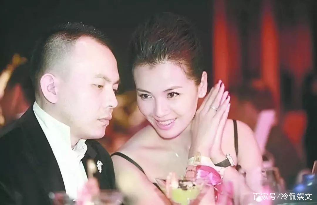 刘涛被曝大瓜，疑似出轨坐实，你怎么看？