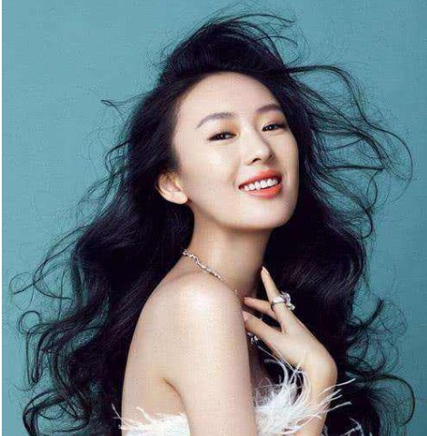 童谣与现任老公低调恋爱多年终于走进婚姻殿堂，他俩是怎么走到一起的？