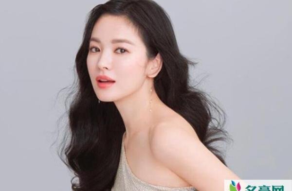 曝宋慧乔定居纽约 连中秋节连假都是在当地度过