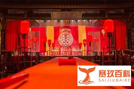 在昆明办婚礼需要知道的：昆明婚宴酒店价格一般是多少？