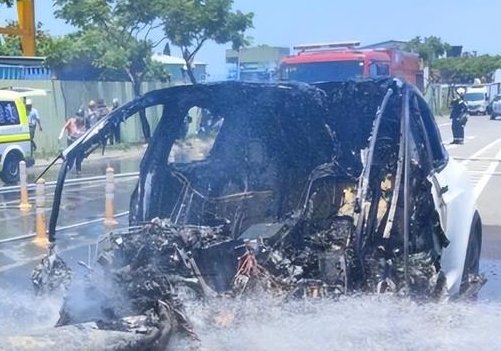 林志颖车祸后进入关键期，大哥称其仍昏迷，事故发生的主要原因是什么？