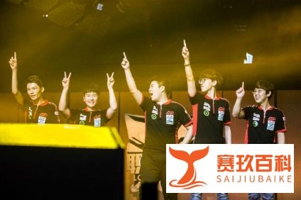 LGD官宣：老将PYL退役，冠军阵容全员离队，LPL再无死神