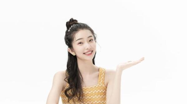 现在彩妆培训班多少钱，需要多少钱多久