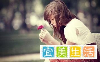 英 诗 44《 A LITTLE LOVE 》汉 译《 小 可 爱 》解 读