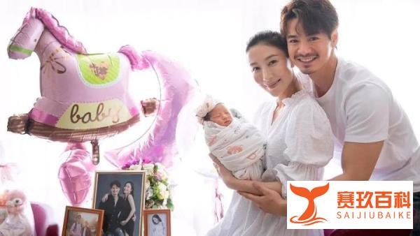 恭喜！40岁杨怡宣布诞下女儿，一家三口温馨照首曝光！