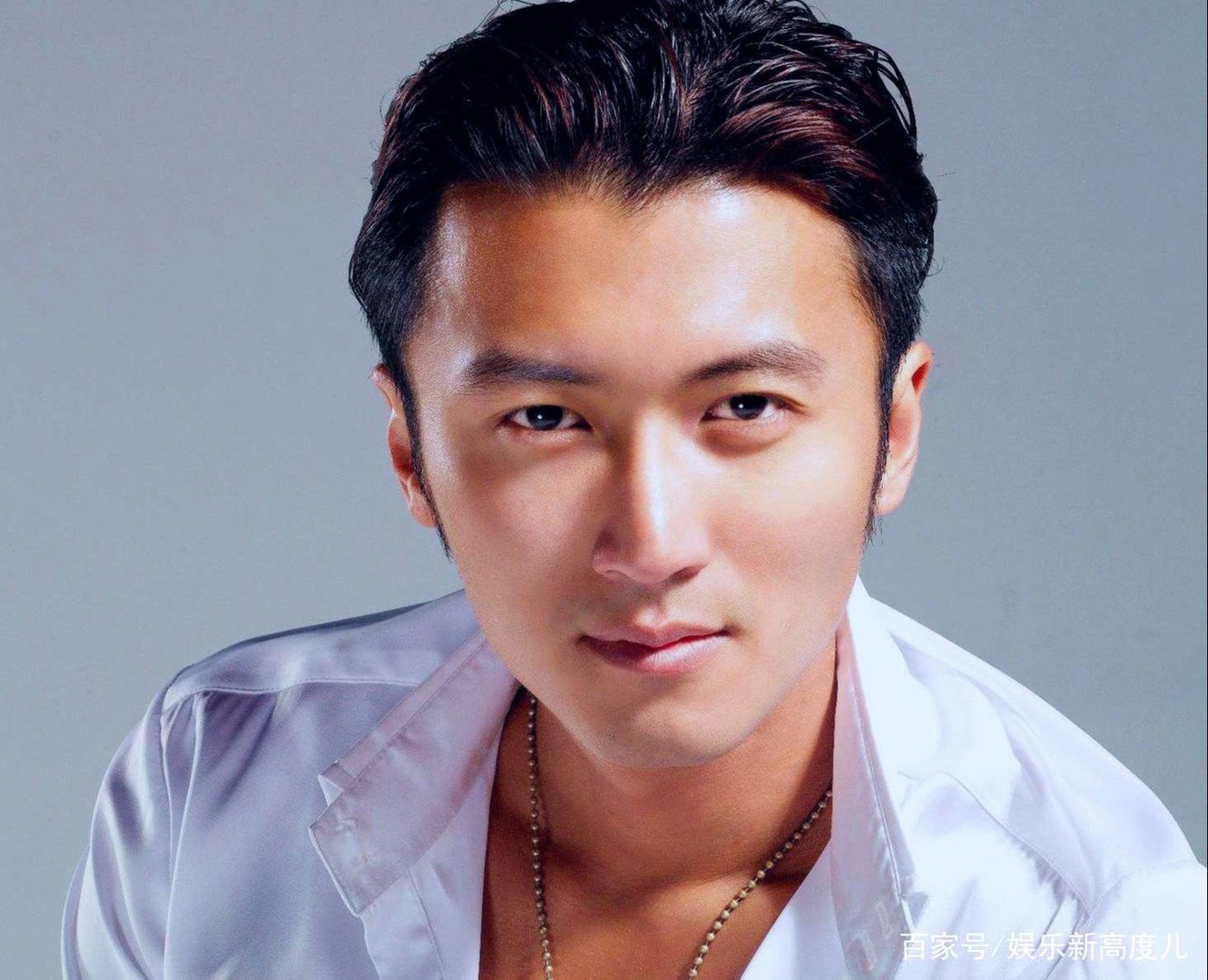 谢霆锋为李嫣庆生并直呼她女儿，李亚鹏怒然回怼，你知道他说了什么吗？
