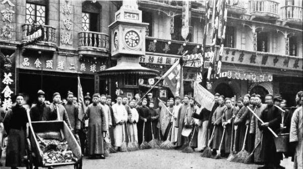 1934年，蒋介石发起“新生活运动”是什么样的？
