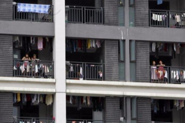 你如何看待深圳一工业园女寝频遭男生查房这件事?