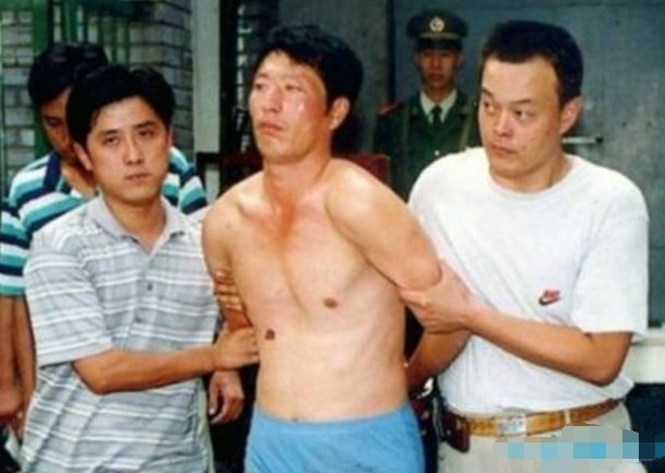 在97第一大案介绍中，提到了发生在96年残杀21名进京女青年另一案，此案详细情况如何？侦破否？