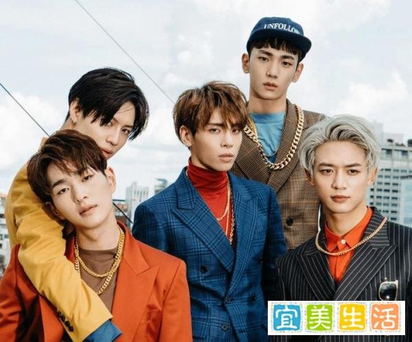李泰民缺席SHINee团体照引争议，网友：干脆直接退队吧！