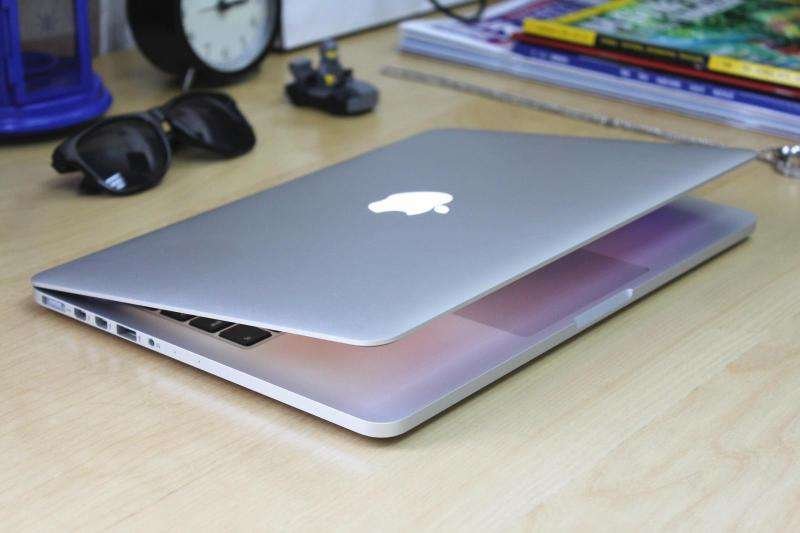 macbook pro a1278是哪年出的？