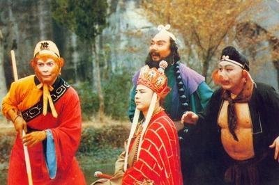 儿媳妇帮婆婆土味圆梦美猴王，西游记在老辈人的心中有多大的份量？