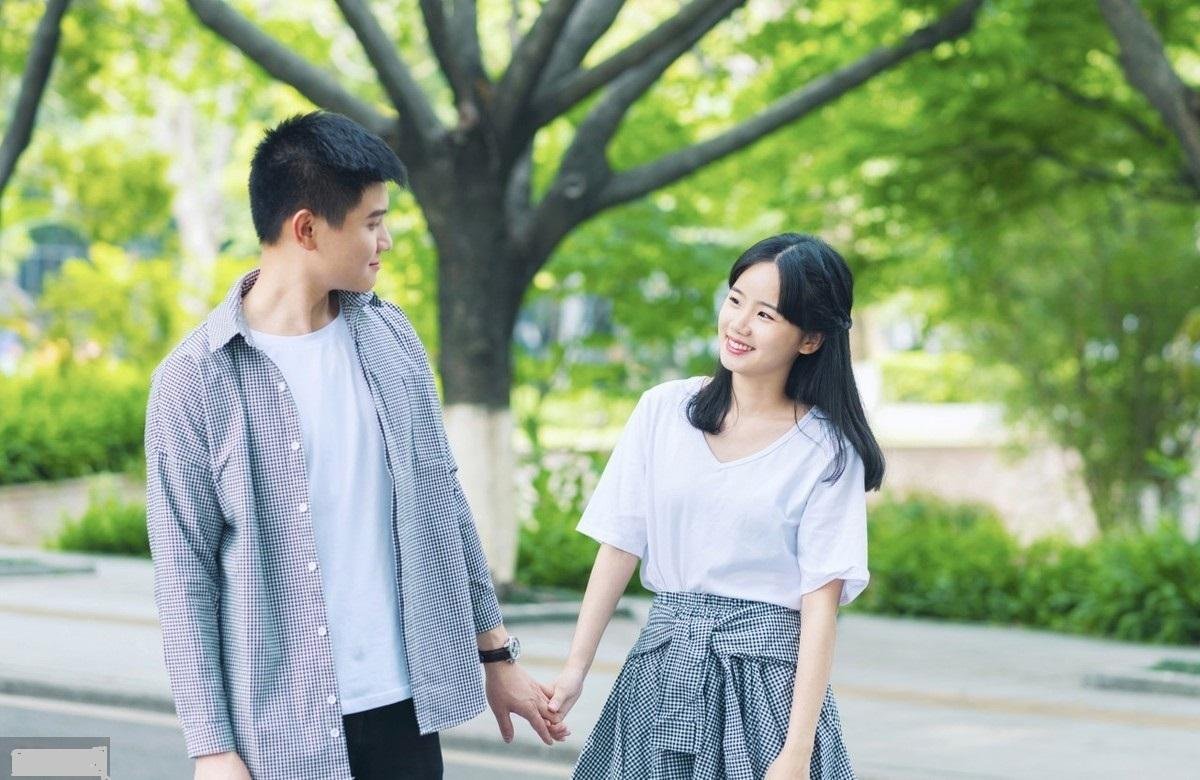 不是很外向的人，都是如何敞开自己的心扉去广交朋友？