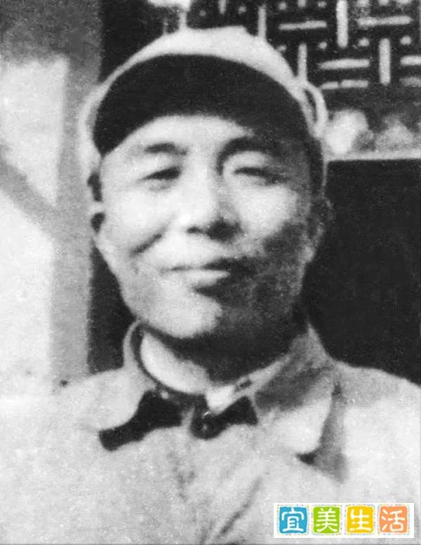 宋时轮从朝鲜回国,虽获得上将军衔却不再带兵,先当校长后当院长