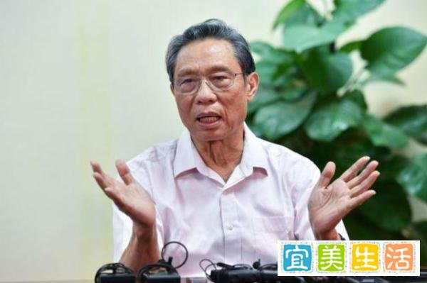 84岁钟南山被国家重奖后,国际传来好消息,钟南山院士努力没有白费,这次获得全球认可