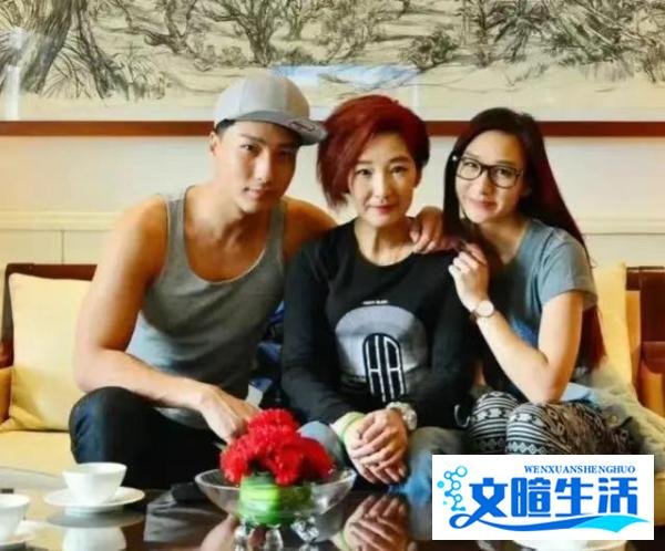 徐少强夫妇丧礼:旧爱雪梨的现身与36年爱恨情仇的终结