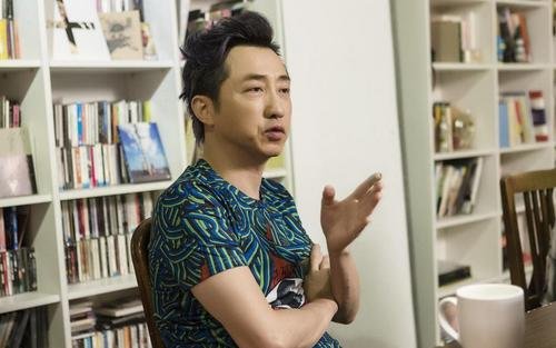 哈林百般宠爱伊能静,为何遇事不会顺着她?