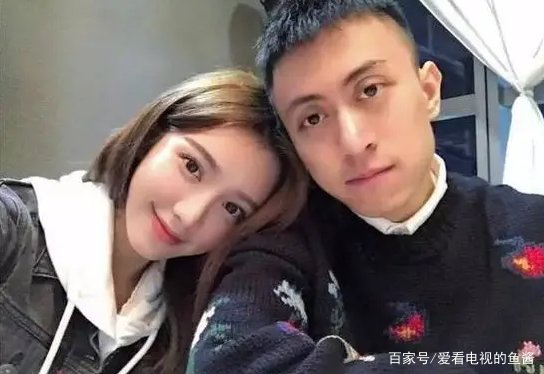 养了门客50人陪打篮球,一年零花钱1个亿,王思聪不敢惹的秦奋到底是谁?