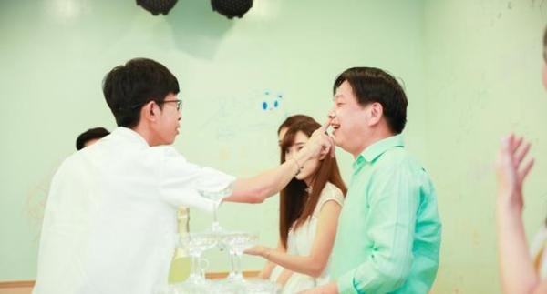 可面对面的子杰殿下——SNH48创始人