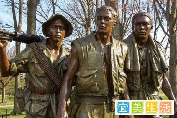 王龙舍命救人，被救者家属承诺养老育小