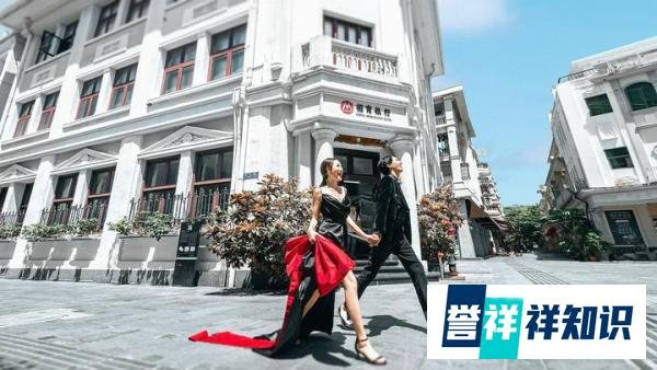 避坑指南：厦门婚纱照多少钱一套？订婚纱照前一定要问清楚的问题