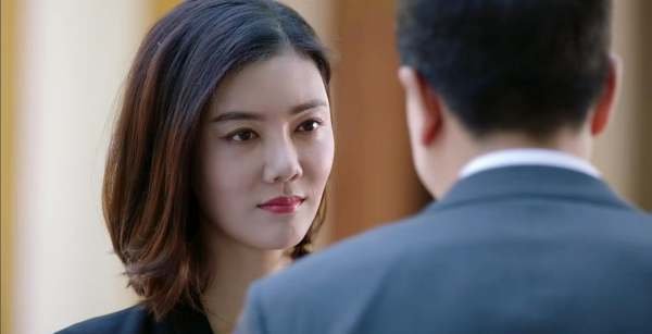 车晓前夫李兆会疑似再婚，现任妻子近照被曝出，两任对比谁更美？