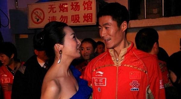 刘彦池:“抛弃”王励勤,3年嫁俩任富豪丈夫,今一家三口很幸福