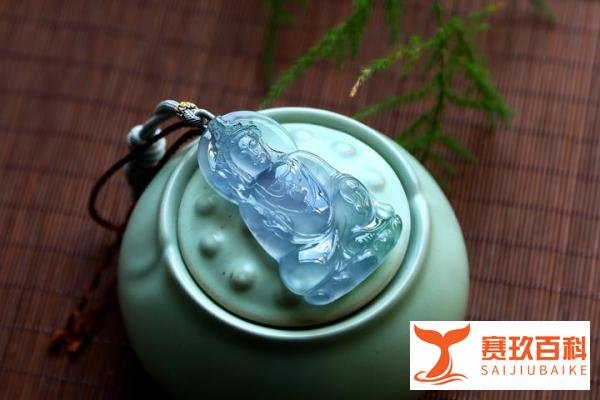 “乱世藏金，盛世藏玉”