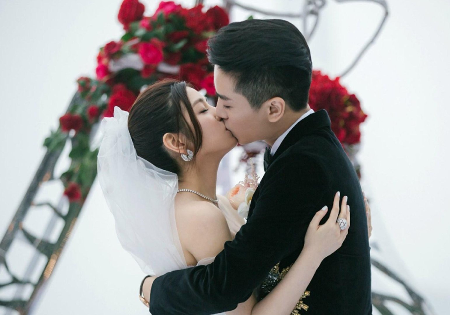 赵丽颖离婚,为何网友纷纷让陈晓离婚去追赵丽颖?