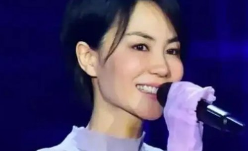 王菲为什么叫果儿?