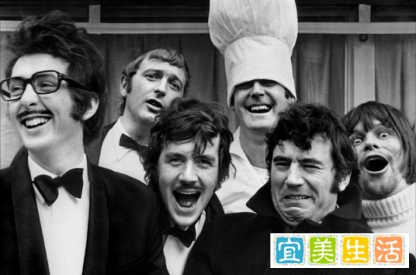 Python为什么要叫“蟒蛇”？