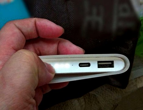 怎样使用移动电源?