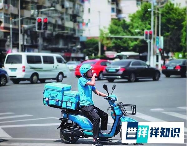 32岁快递员患热射病住进ICU,快递员、外卖员都没有高温补贴