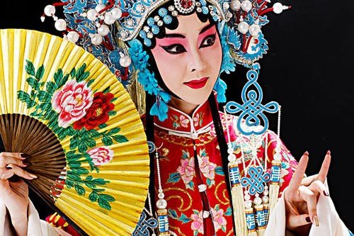 “斯人已去，令人唏嘘”，姜亦珊生前在慈善事业有多大奉献，为何让人如此感叹？