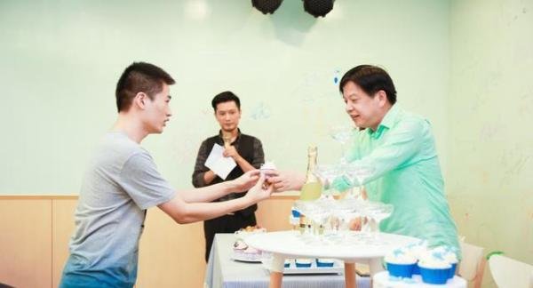 可面对面的子杰殿下——SNH48创始人