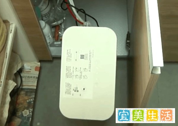 净水器水管接反全家喝了一年废水 建议赶紧去医院