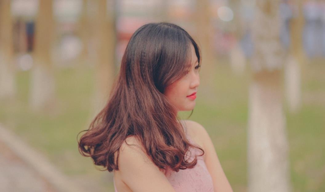 感情中,称呼女人什么名字,男人容易俘获女人的心?