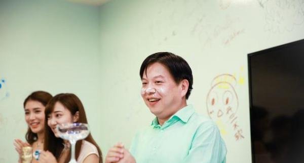 可面对面的子杰殿下——SNH48创始人