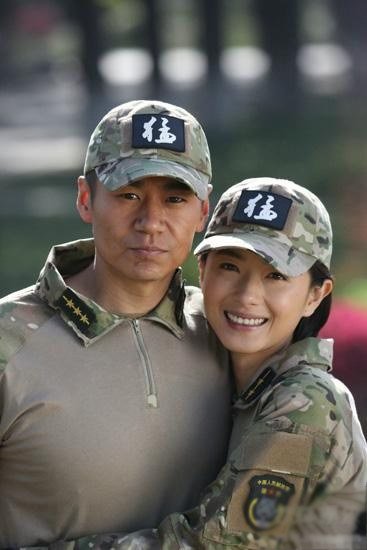 《我是特种兵之火凤凰》中雷战为什么没能忘记安然却要和谭晓琳求婚？
